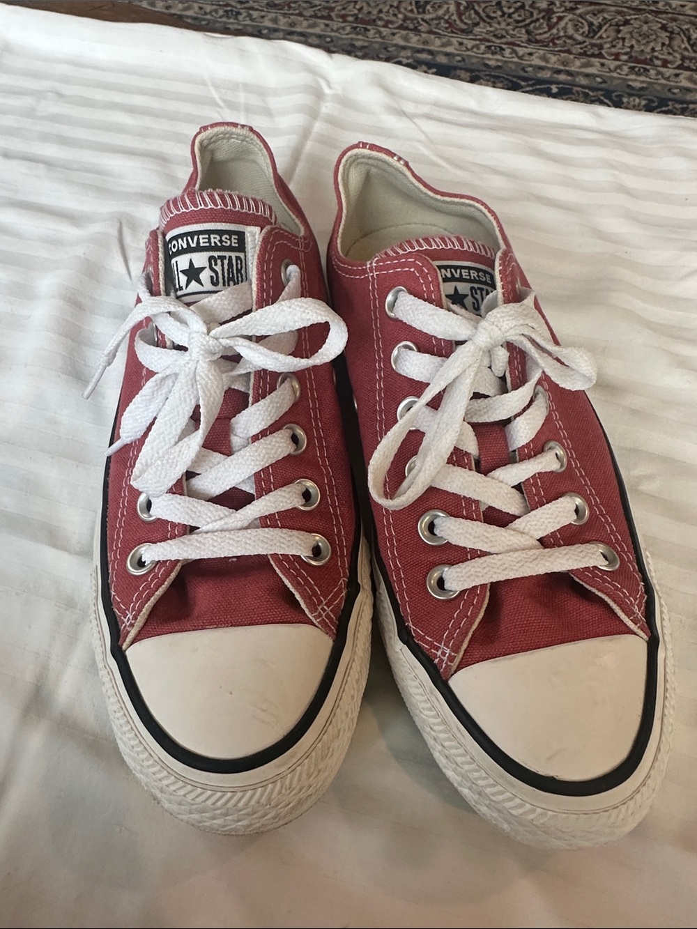 Converse Women’s Rust Colour Low Top Sneakers Size 7